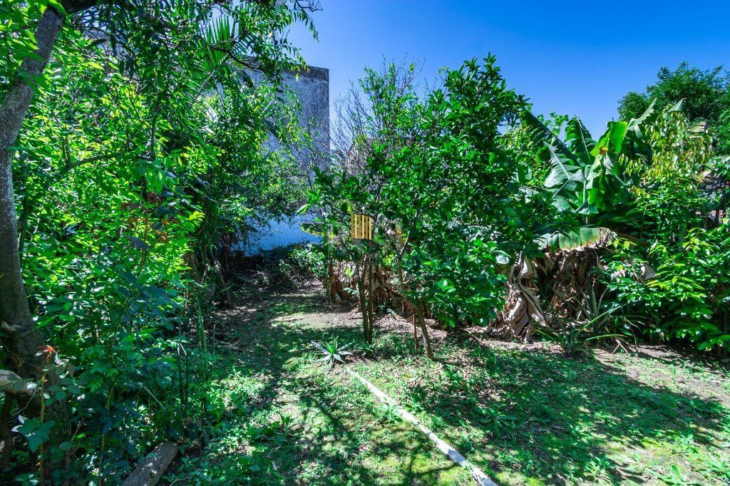 Casa de 3 dormitórios, 3 vagas