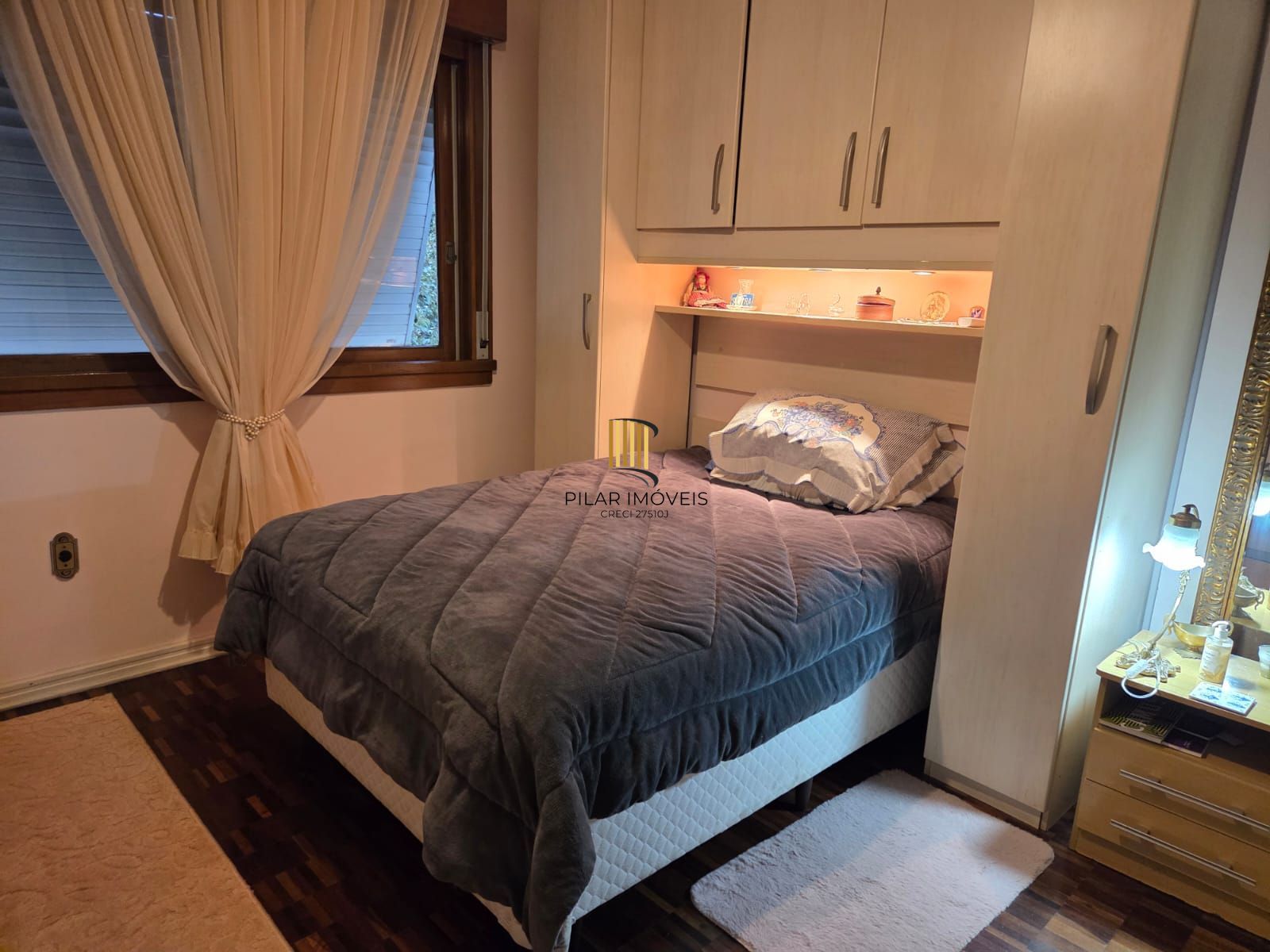 Vende-se belo apartamento a 2 quadras do Parcão, 3 dormitorios, suíte , 1 box - 114m² -