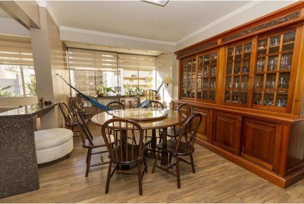 Apartamento para Venda - 202.06m², 3 dormitórios, sendo 1 suites, 1 vaga - Centro Histórico