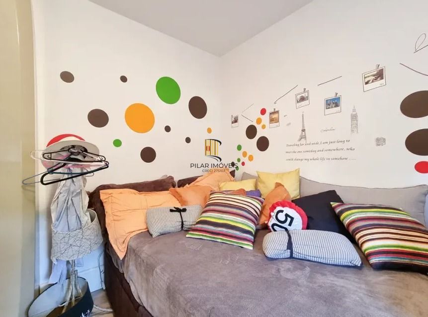 Casa em condomínio no bairro Teresópolis