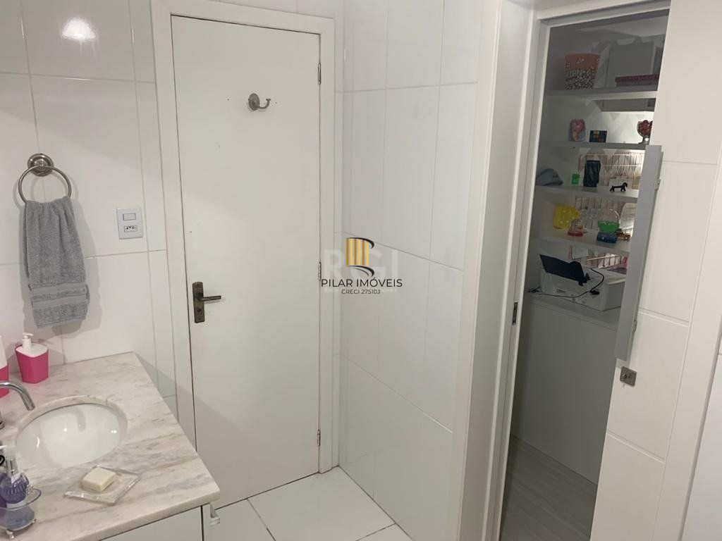Casa para Venda - 323m², 4 dormitórios, sendo 2 suites, 3 vagas - Jardim Itu