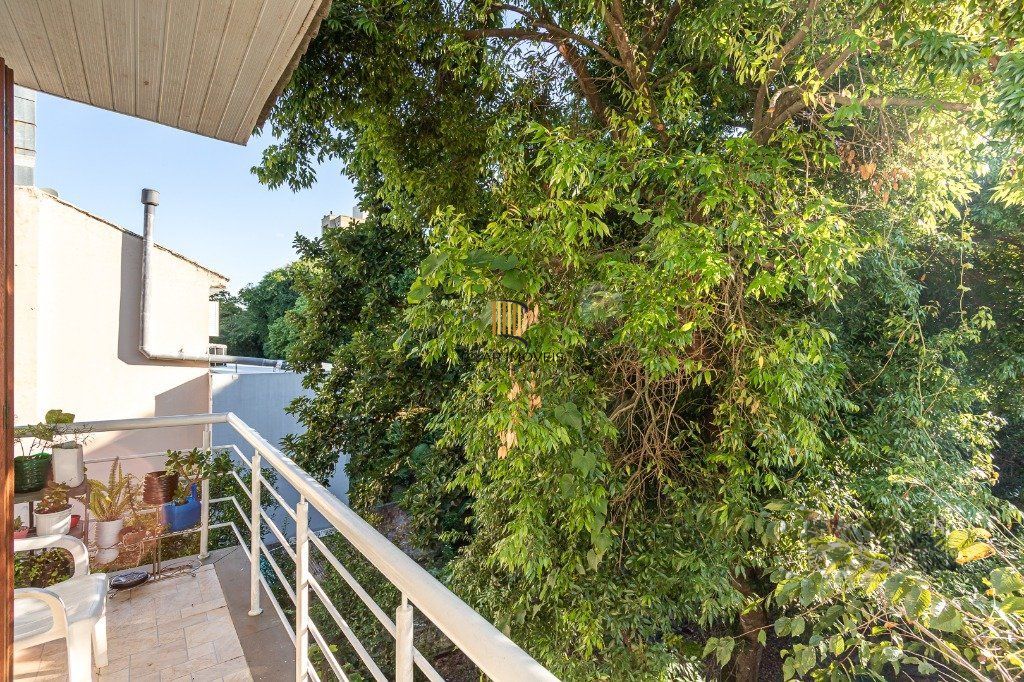 Casa sobrado no Jardim do Salso de 3 dormitórios