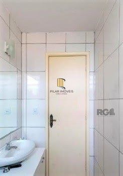 Apartamento no Jardim Botânico de 2 dormitórios desocupado