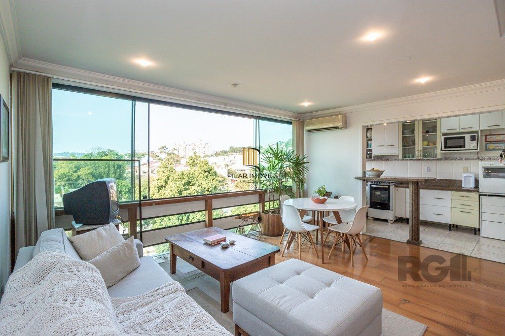 Cobertura no bairro Tristeza de 2 dormitórios e vaga Desocupada - Pilar Imóveis