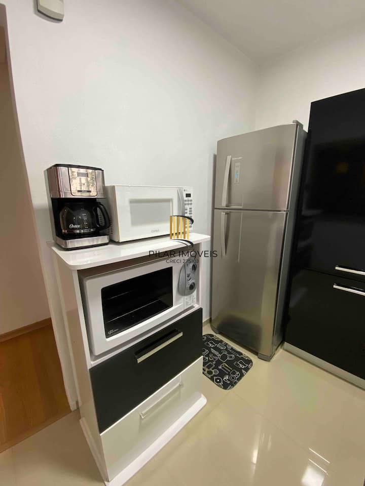 Apartamento no bairro Cristal de 1 dormitório REFORMADO E MOBILIADO