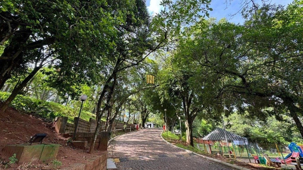 Apartamento de 2 dormitórios no bairro Nonoai