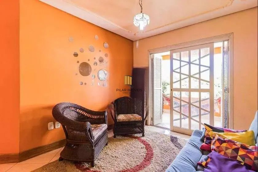 Casa 4 dormitórios no bairro Jardim Leopoldina