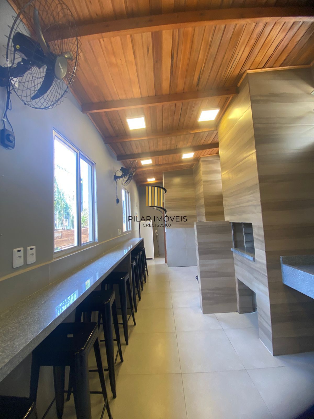 Apartamento de 2 dormitórios e vaga rotativa na Vila Nova