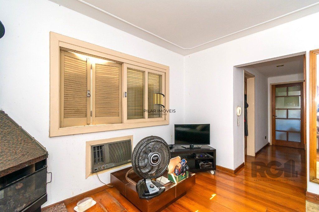 Apartamento na Cidade Baixa de 3 dormitórios Desocupado e 2 vagas