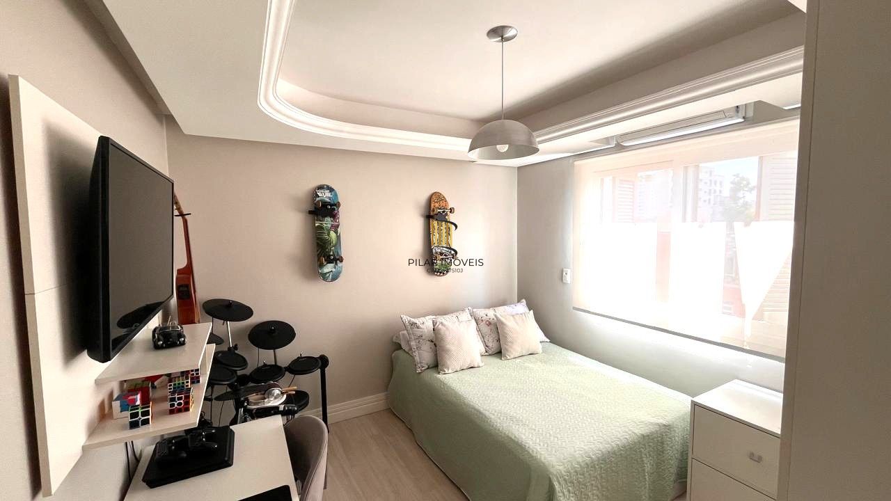 Apartamento de 2 dormitórios e vaga no bairro Santana