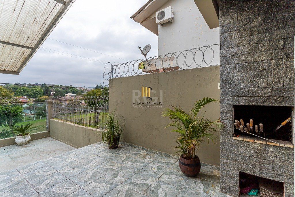 Sobrado para Venda - 171.64m², 3 dormitórios, sendo 1 suites, 2 vagas - Jardim Itu