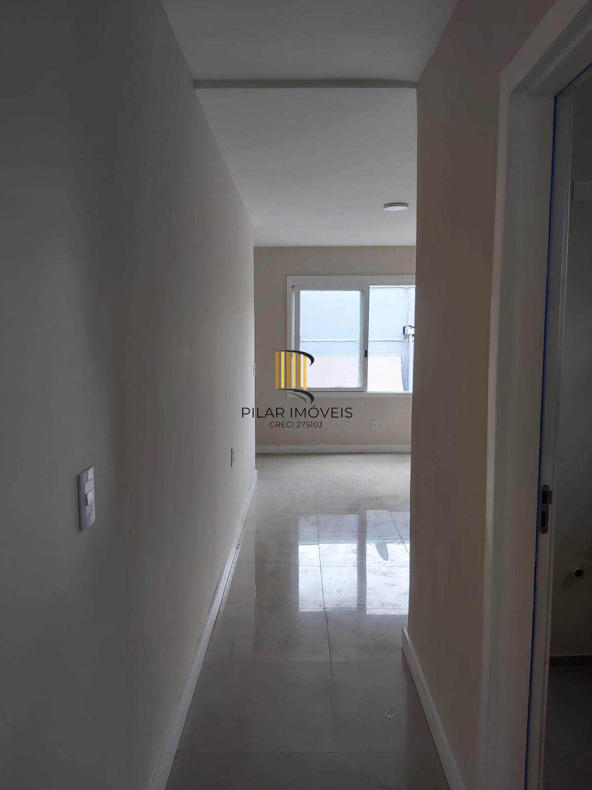 Apartamento no Higienópolis de 2 dormitórios reformado DESOCUPADO