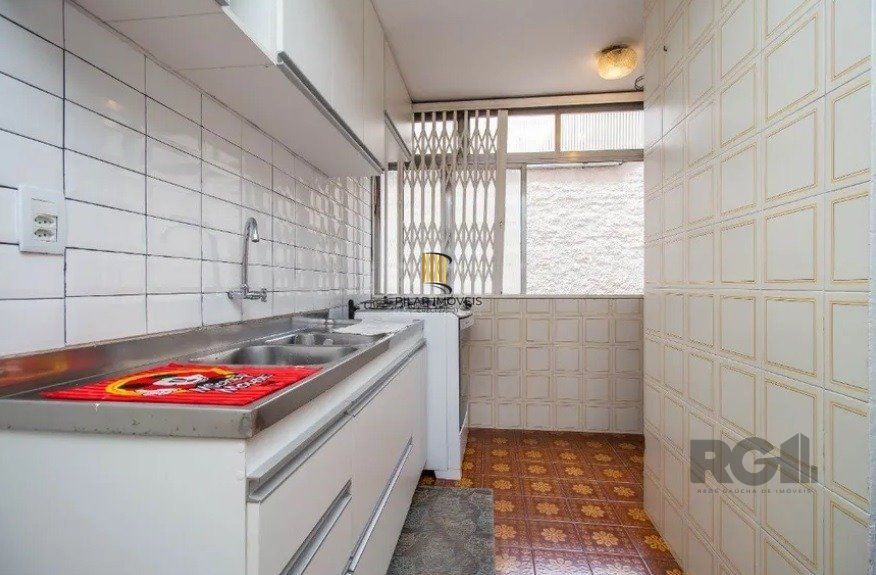 Apartamento no Bom Fim com 4 dormitórios e vaga