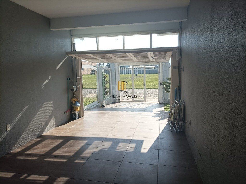 Casa para Venda 3 dormitórios 2 vagas - Capão Novo