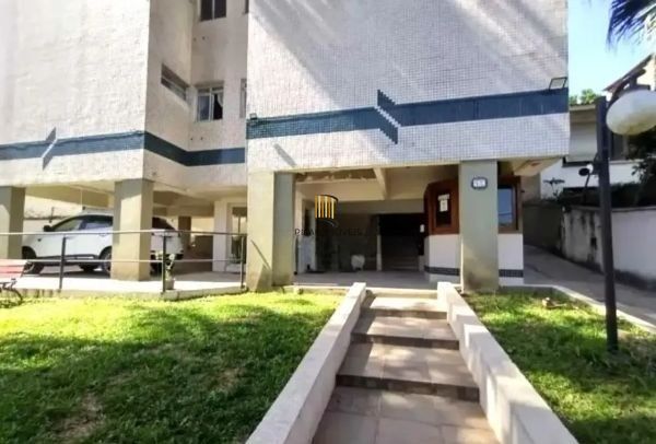 Apartamento no Cristal de 1 dormitório e vaga DESOCUPADO