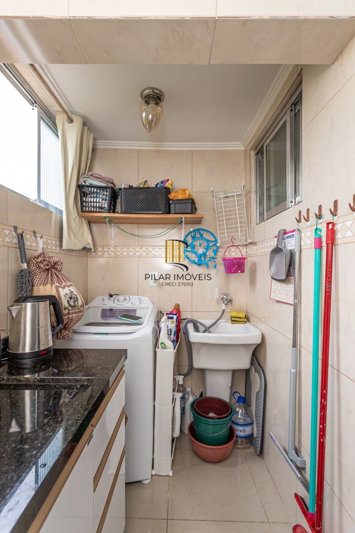 Apartamento 2 dormitórios no bairro Jardim Sabará