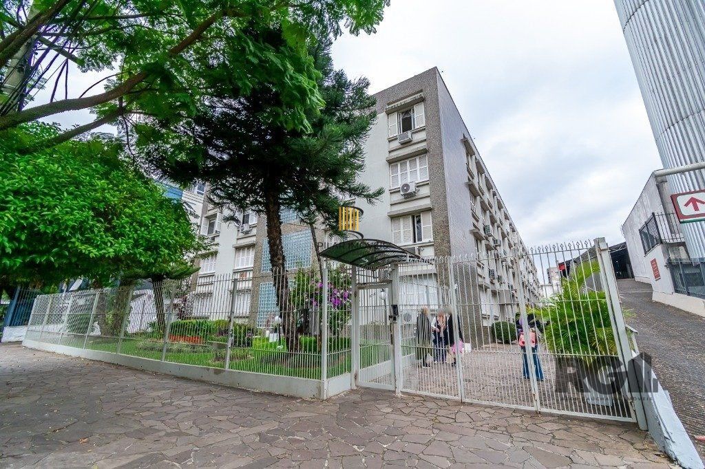 Apartamento no bairro santa Cecília de 2 dormitórios desocupado - Pilar Imóveis