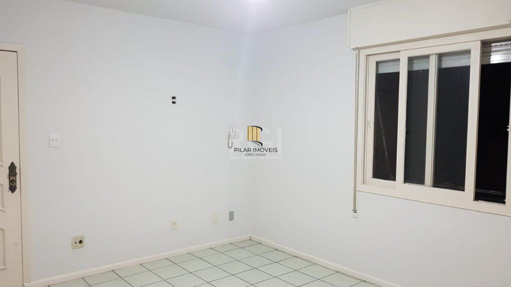 Apartamento JK no Centro Desocupado