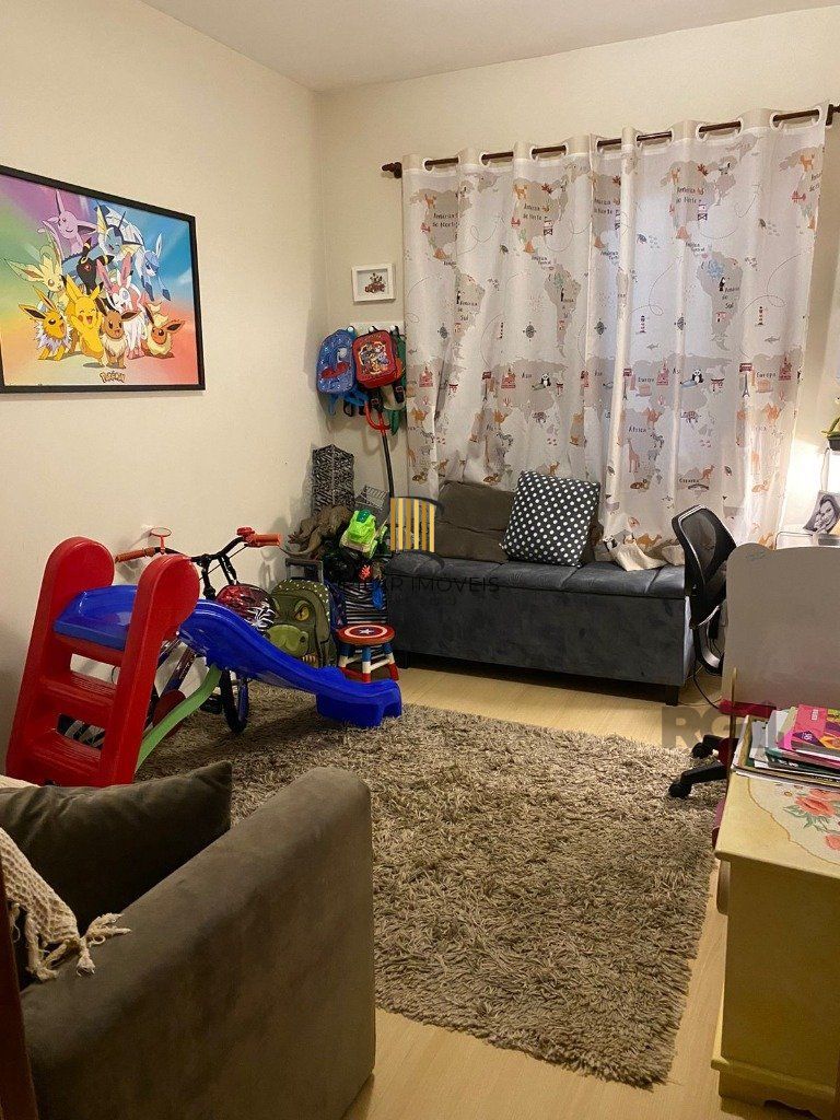 Apartamento no Partenon de 3 dormitórios e vaga