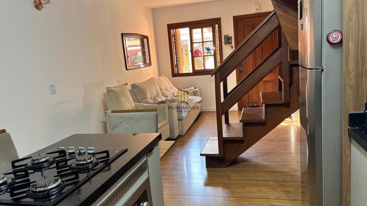 Casa em Condomínio com 3 quartos, 1 vaga e 100.08m² para vender só R$ 420.000