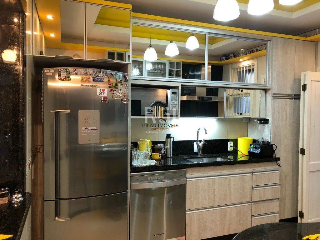 Apartamento para Venda - 80m², 2 dormitórios, 1 vaga - Menino Deus