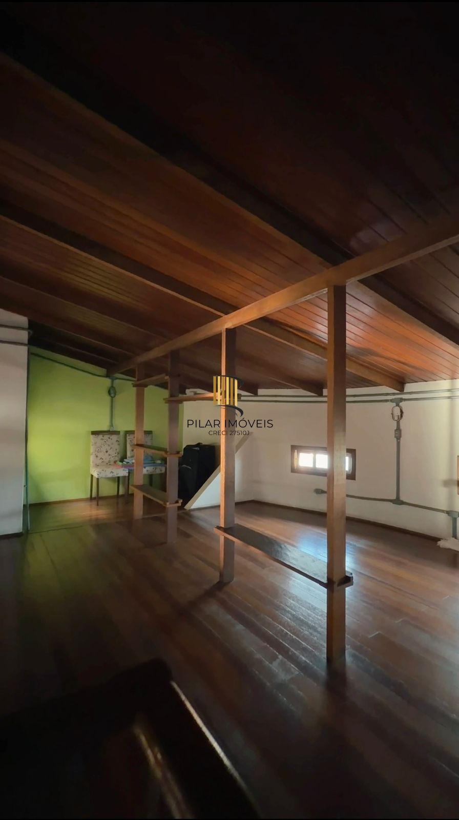 Excelente casa para venda com edicula e sotão. Entrar e morar!