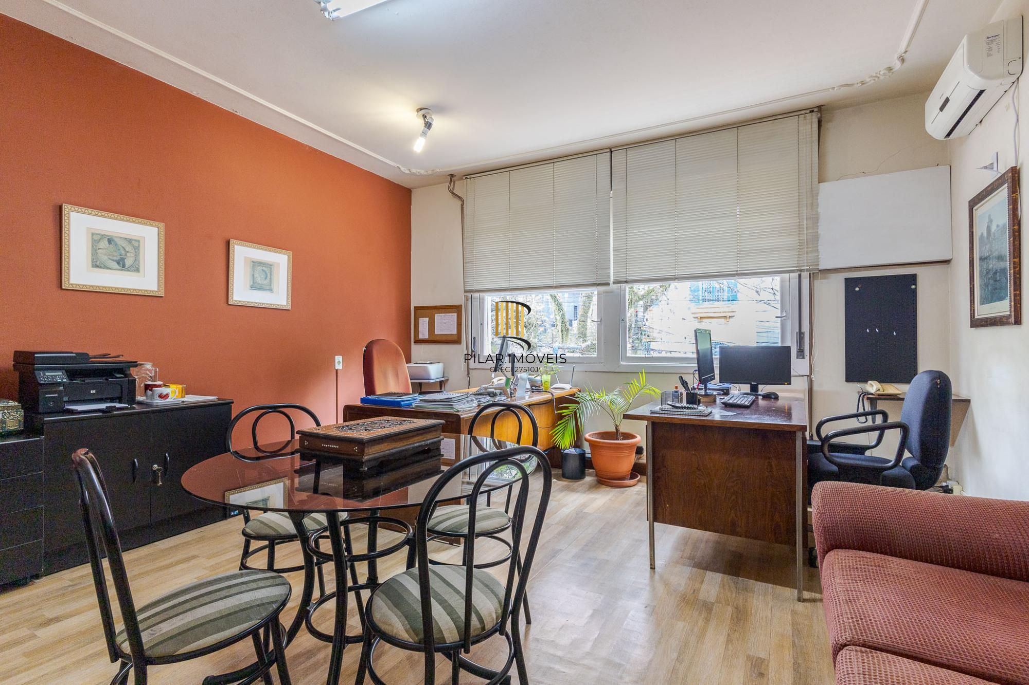 Prédio Comercial no bairro Rio Branco com 912m²