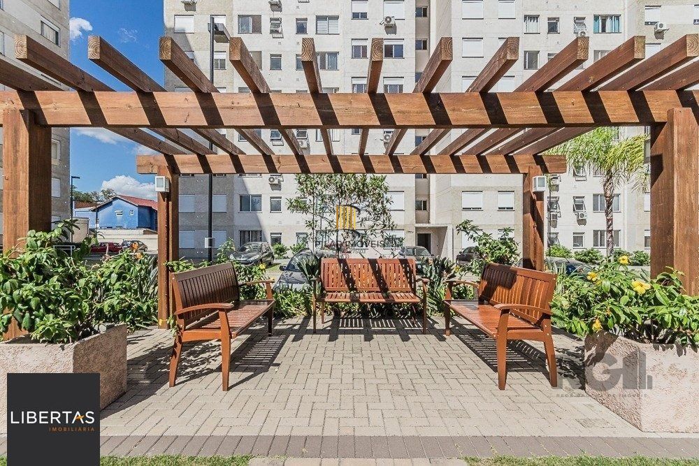 Apartamento no Jardim Itú de 2 dormitórios vaga e infra