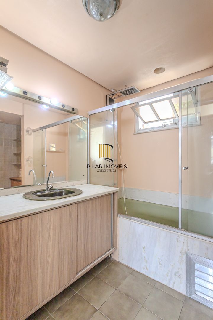 Apartamento no Centro de 4 dormitórios com 120m²