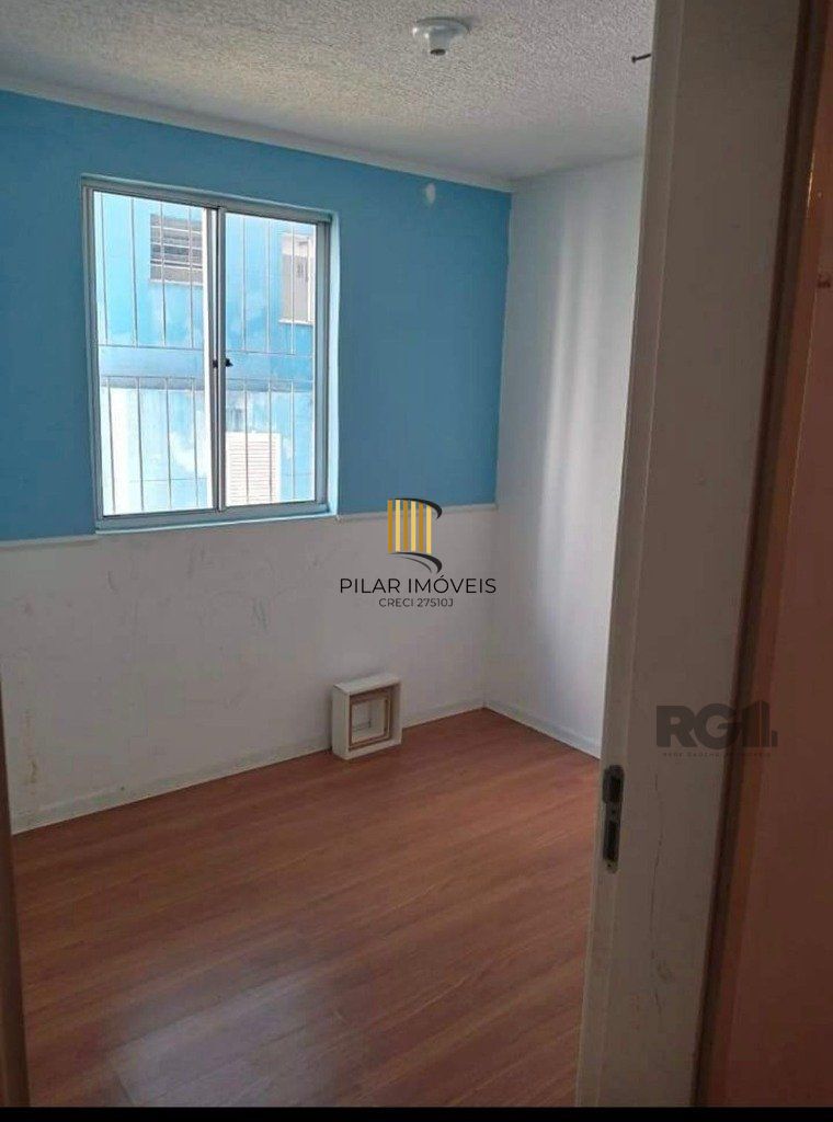 Apartamento 02 dormitórios e vaga rotativa, no bairro Jardim Leopoldina, em Porto Alegre, RS.