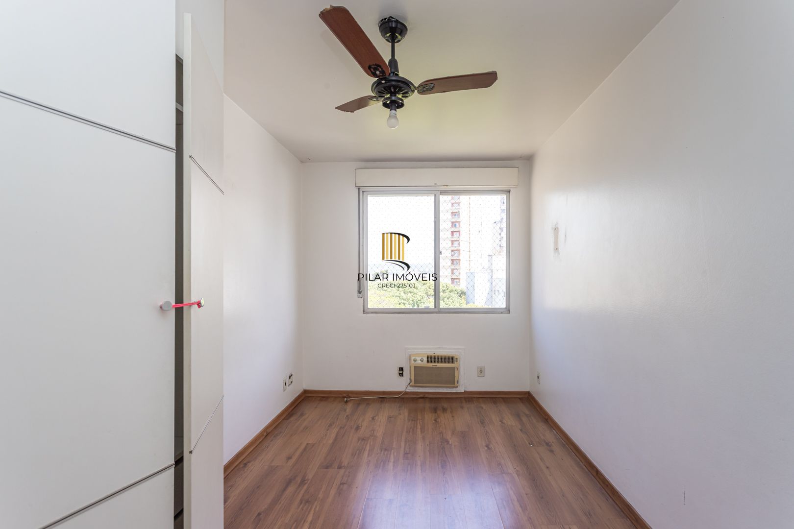 Apartamento com 2 quartos à venda na Rua Riachuelo, 949, Centro Histórico, Porto Alegre