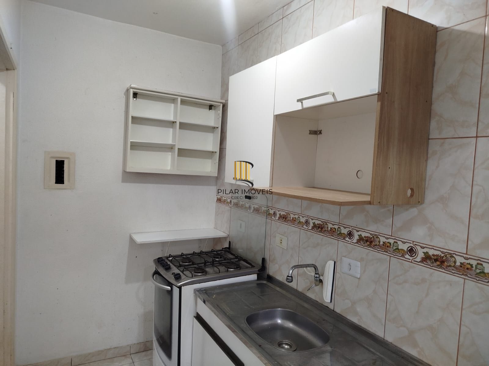 Apartamento no bairro Cristal de 1 dormitório e vaga *rotativa DESOCUPADO