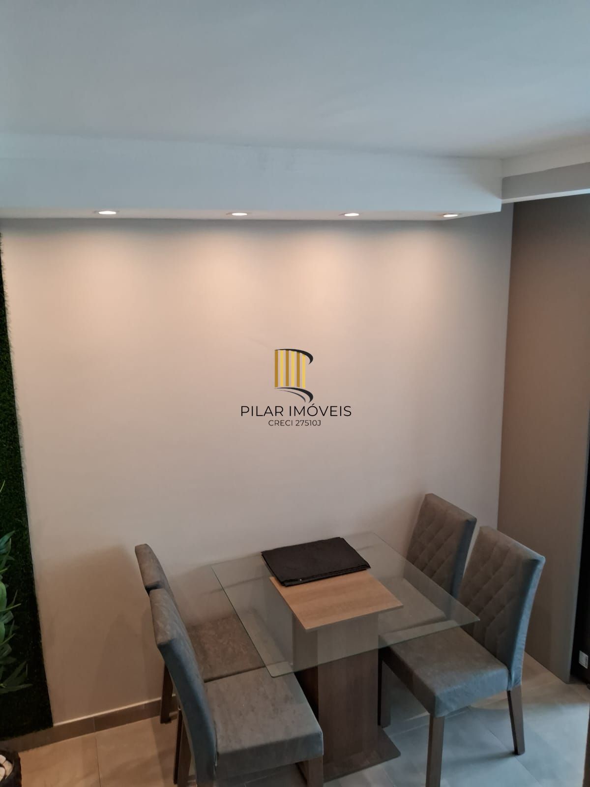 Casa de Condomínio 2 dormitórios no bairro Vila Nova