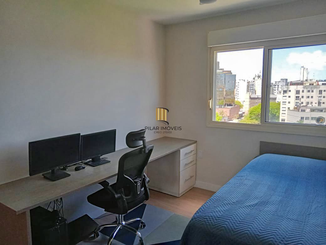 Apartamento na Cidade Baixa de 2 dormitórios e vaga