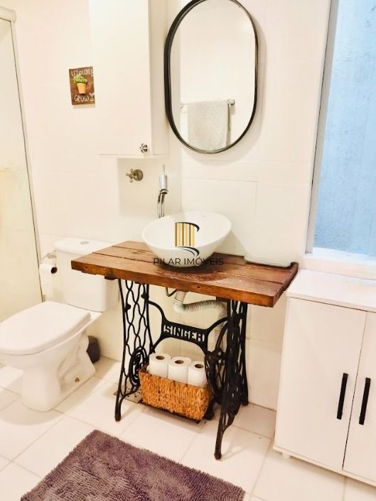 Apartamento Garden de 2 dormitórios com pátio e vaga