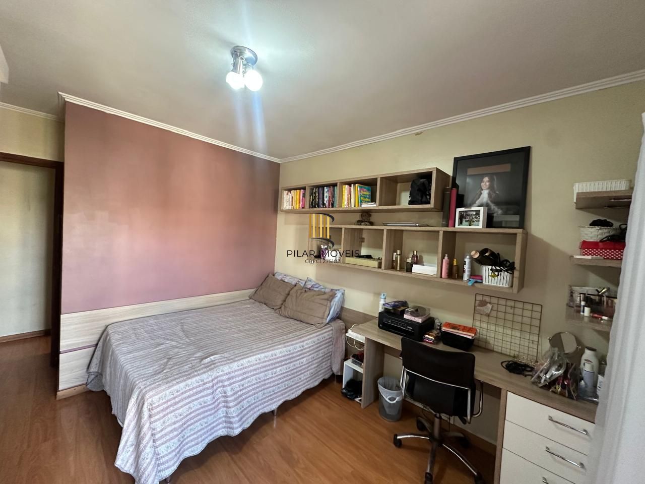 Ótima cobertura de 3 dormitórios com 232m² no bairro Passo da Areia.