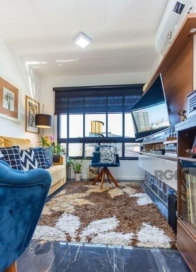 Apartamento no bairro Azenha 1 dormitório 1 vaga - Azenha