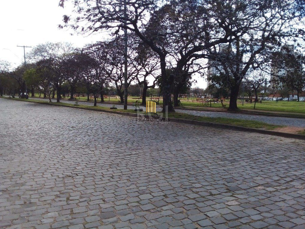 Apartamento 1 dormitório andar alto bairro Humaitá