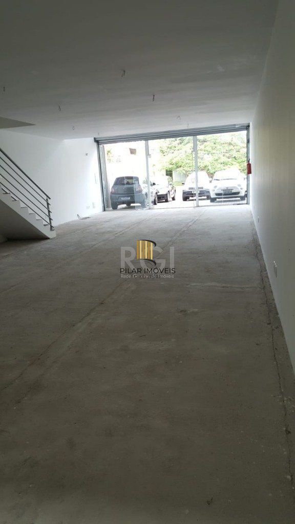 Loja para Venda - 210m², 0 dormitórios, 2 vagas - São Sebastião