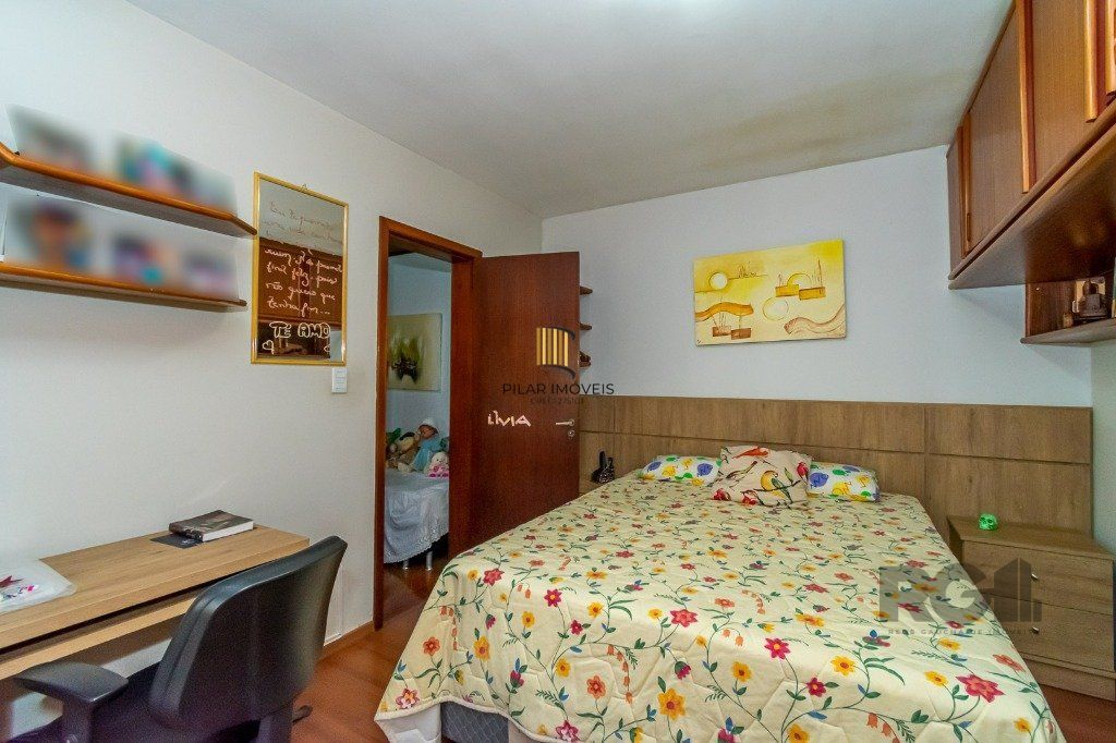Casa 4 Dormitório(s) Bairro Jardim Planalto