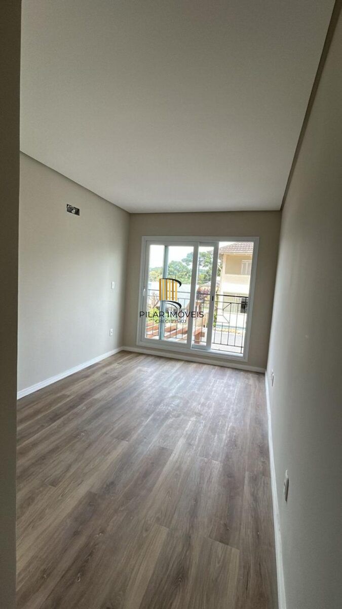 Apartamento no Centro de Canela de 2 dormitórios e vaga