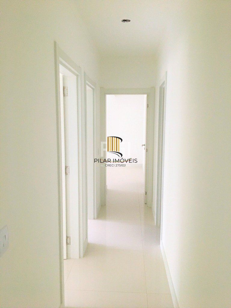 Apartamento para Venda - 161.39m², 4 dormitórios, sendo 2 suites, 2 vagas - Centro