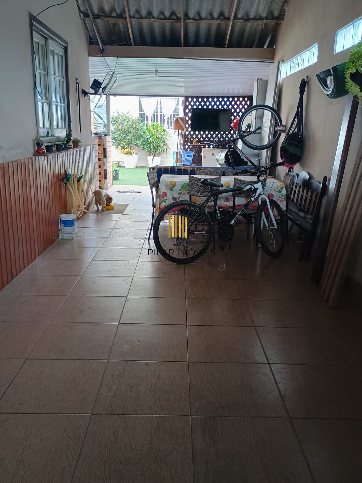 Casa 2 dormitórios no bairro Santa Cruz