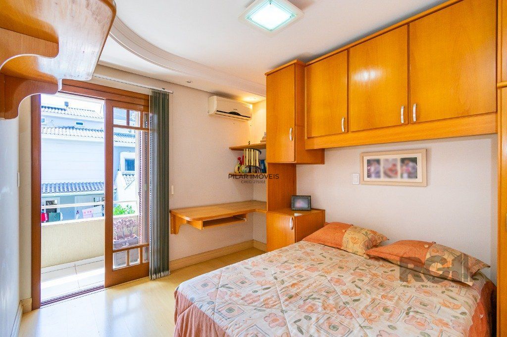 Casa em condominio no Sarandi de 3 dormitórios 2 vagas e infra
