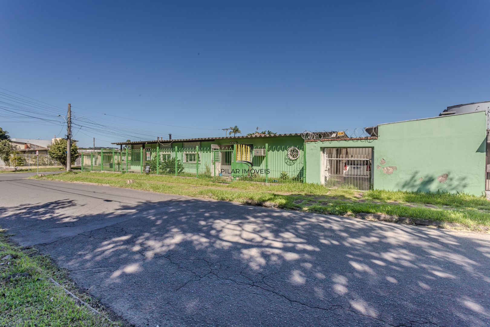 Casa 4 dormitórios no bairro Rubem Berta