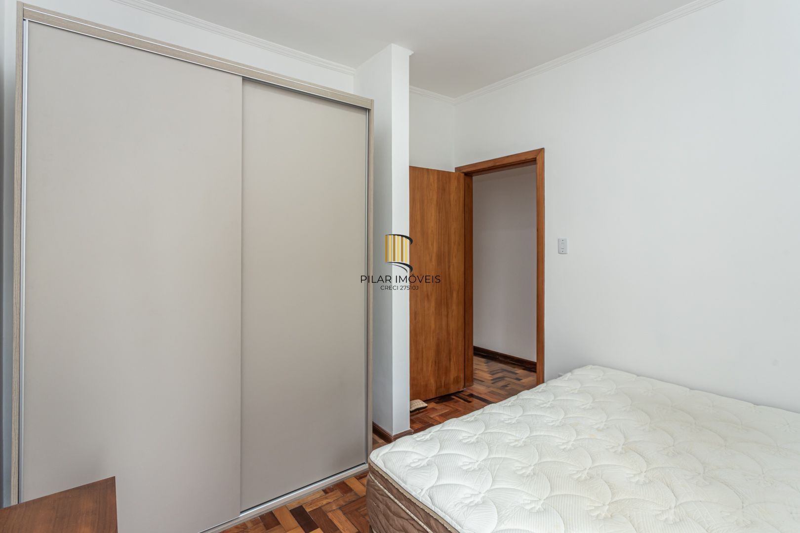 Apartamento no bairro Petrópolis de 3 dormitórios com 91m²