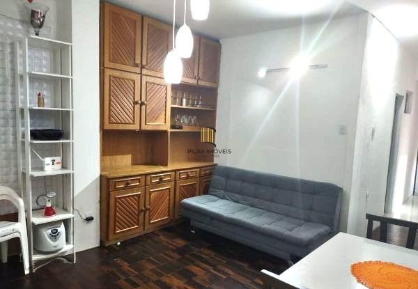 Apartamento no Centro de 1 dormitório desocupado