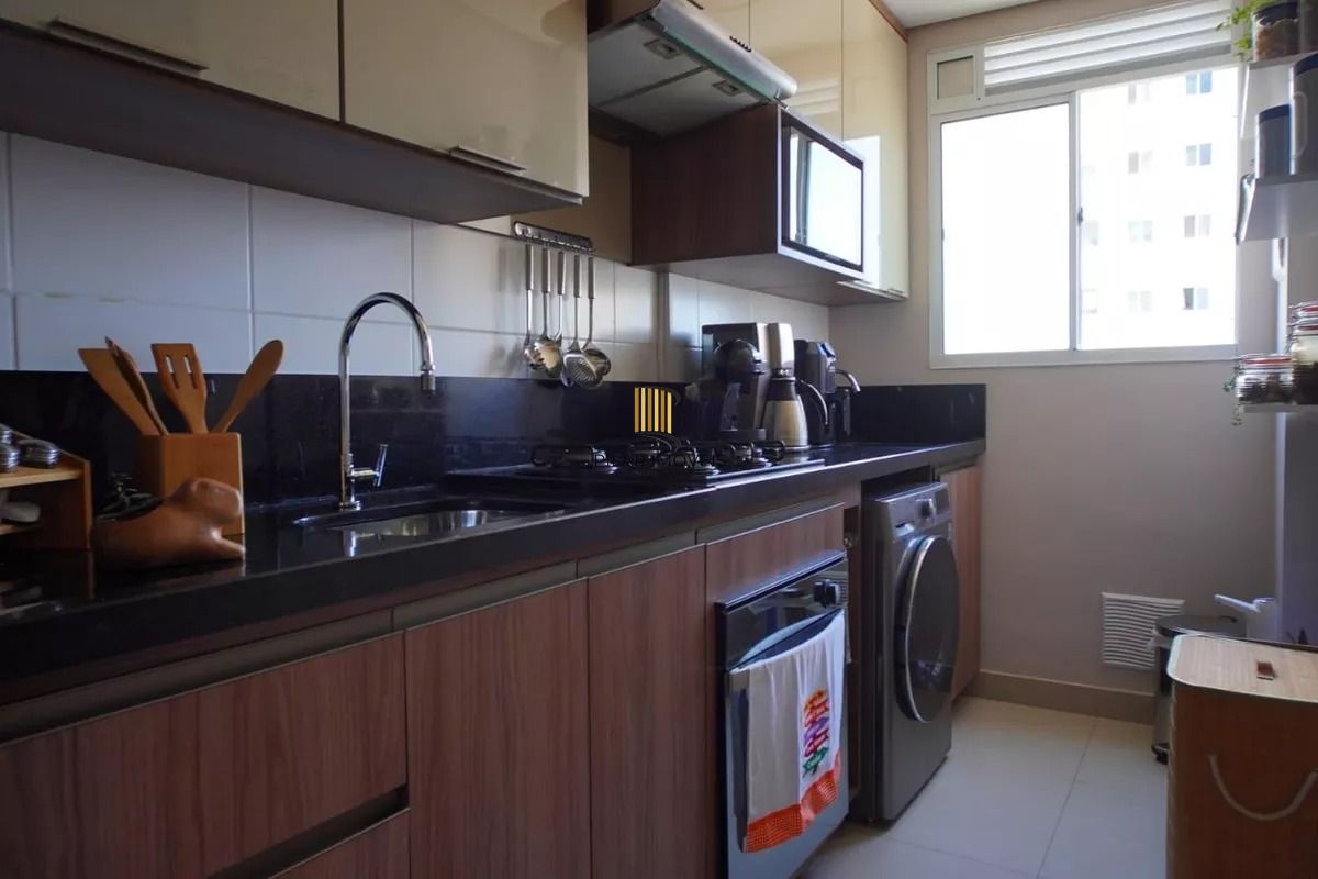 apartamento semi mobiliado Humaitá 2 dormitórios com vaga