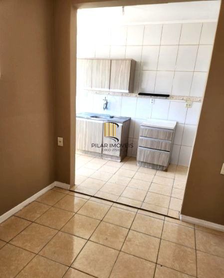 Apartamento no Menino Deus de 2 dormitórios DESOCUPADO