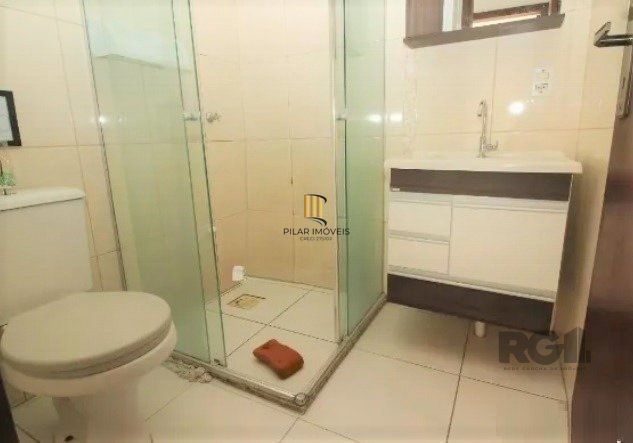 Casa em condomínio de 3 dormitórios e vaga no Partenon